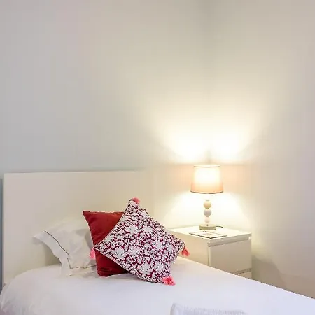 Abeiro Bed & Breakfast